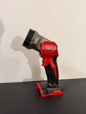 Milwaukee M18 18V Lithium-Ion Cordless LED Work Light 2735-20